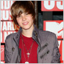 Fenomén hviezdy „Youtube“ Justina Biebera rastie – teraz uvádza vlastnú vôňu umiestnenú do „náramku priateľstva“ a psej známky!