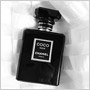 Chanel predstavuje nový Coco Noir parfum oslavujúci ženskosť cestovania a kúzlo benátskych nocí!