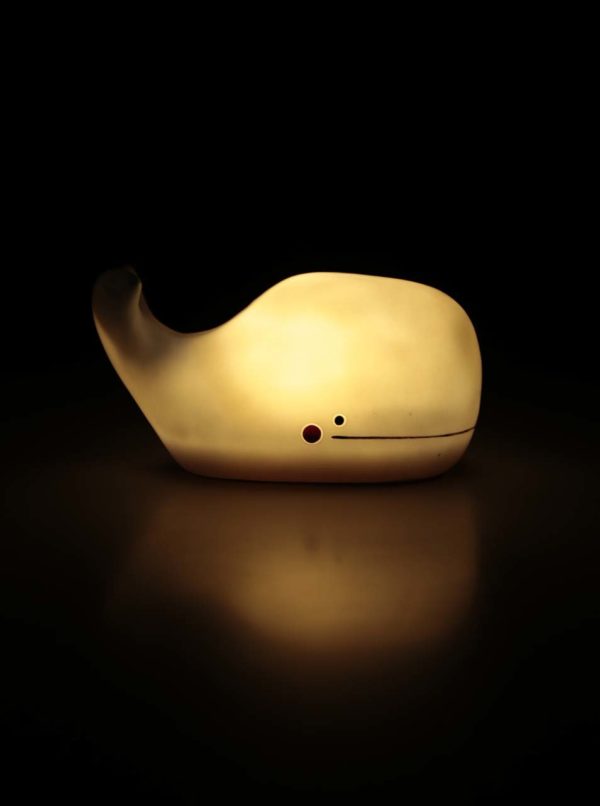 Svetlomodrá LED lampa v tvare veľryby Disaster Whale