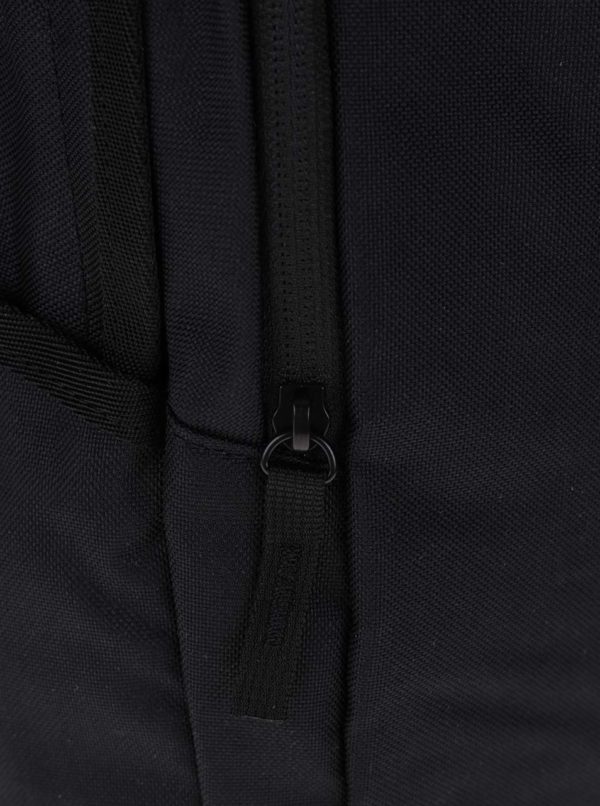 Čierny pánsky batoh Nike Soleday