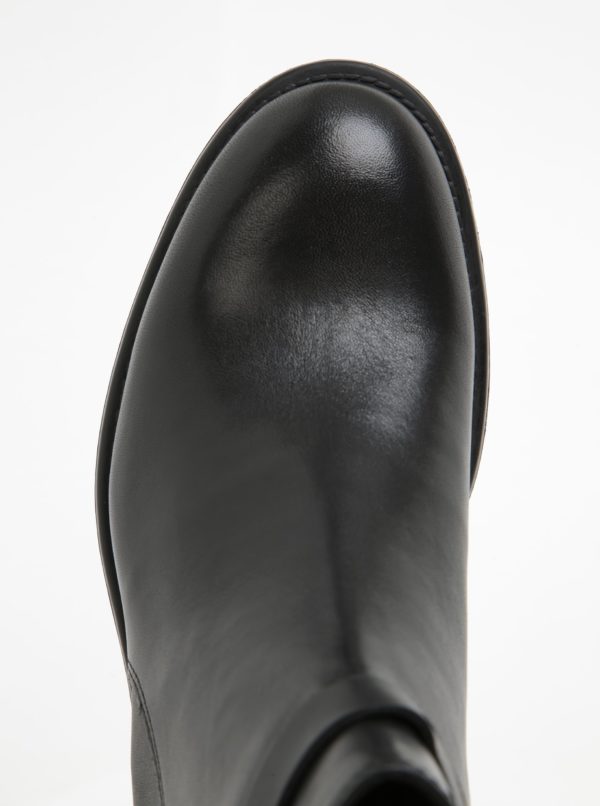 Čierne dámske kožené členkové topánky s prackou Vagabond Amina