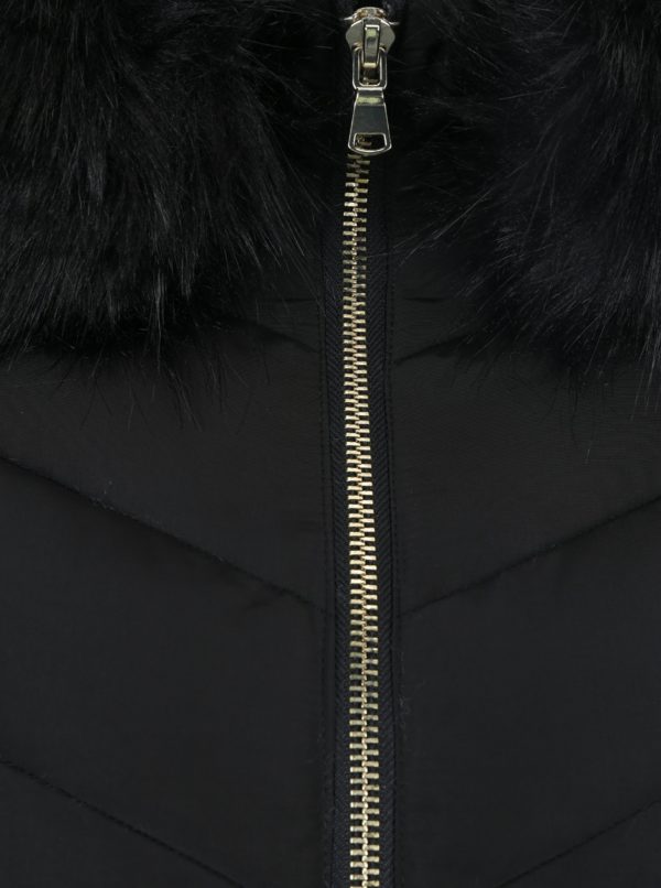 Čierna prešívaná bunda s umelým kožúškom Miss Selfridge