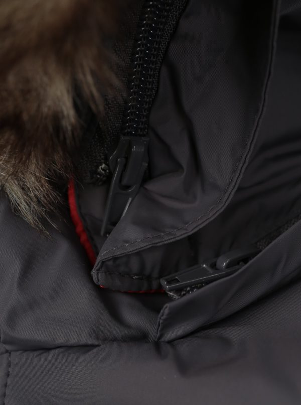 Hnedá chlapčenská prešívaná zimná bunda s umelým kožúškom 5.10.15.