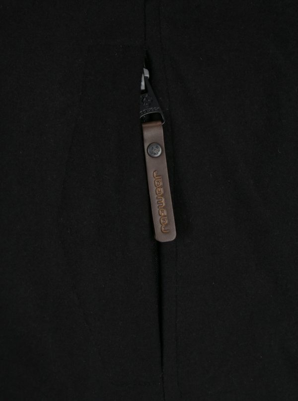 Čierna dámska zimná bunda s umelým kožúškom Ragwear Winny 