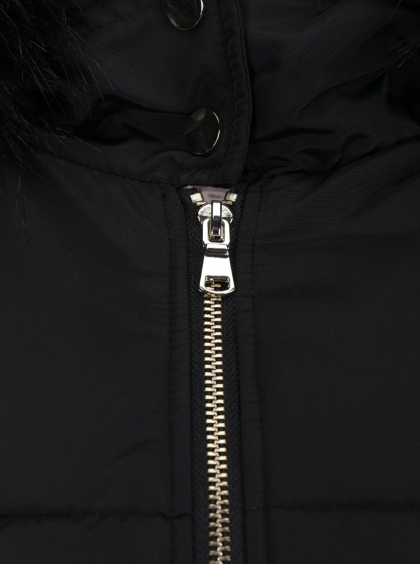 Čierna prešívaná bunda s kožušinkou Miss Selfridge Petites