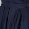 Tmavomodré šaty s výstrihom na chrbte Chi Chi London Zara