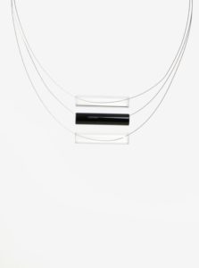 Čierny sklenený náhrdelník KO-RA-LE Tri