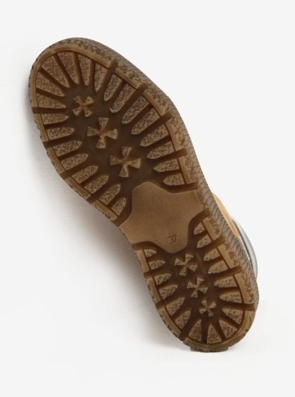 Hnedé členkové kožené topánky s vlnenou podšívkou Tamaris