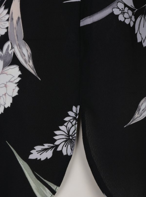 Čierna priesvitná kvetovaná blúzka Dorothy Perkins