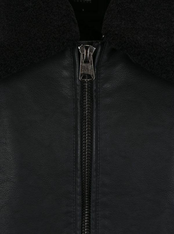 Čierna koženková bunda s umelou kožušinou na golieri Burton Menswear London 