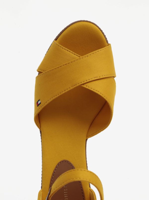 Žlté sandále na klinovom podpätku Tommy Hilfiger