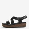 Čierne kožené sandále na klinovom podpätku Pikolinos Mykonos