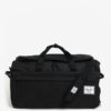 Čierna cestovná taška s ramennými popruhmi Herschel Outfitter 63 l