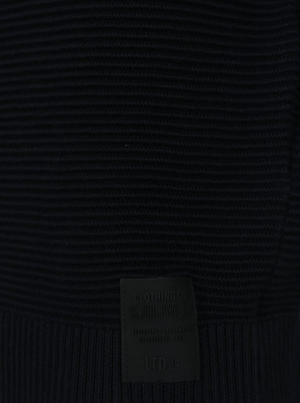Tmavomodrý pánsky rebrovaný sveter s.Oliver