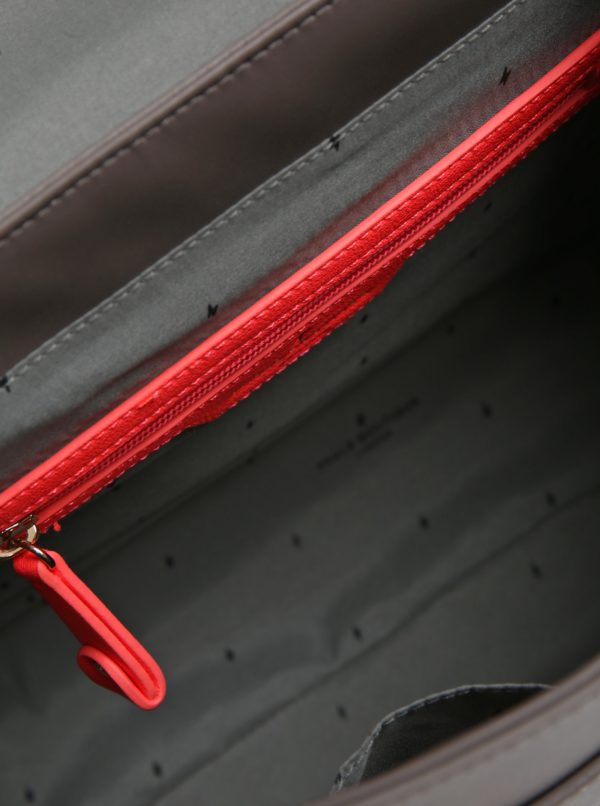 Hnedá kabelka s chlopňou Paul's Boutique Mika