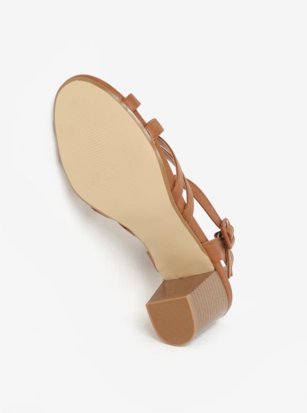 Hnedé sandále na podpätku Dorothy Pekrins