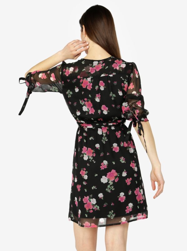 Čierne kvetované šaty s 3/4 rukávom VERO MODA Lili mini