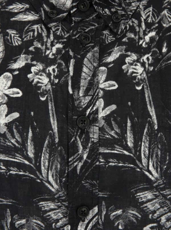 Krémovo-čierna vzorovaná slim fit košeľa s krátkym rukávom Blend