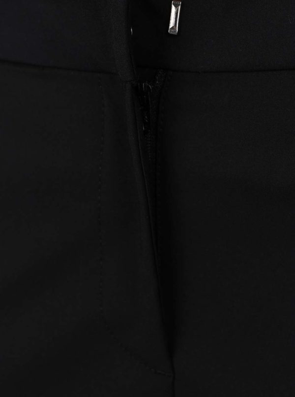  Čierne nohavice s vreckami VERO MODA Victoria