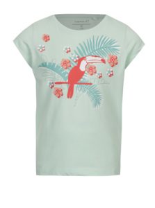 Svetlozelené dievčenské tričko s exotickou potlačou name it Veen 