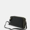 Čierna lesklá veľká peňaženka s plastickým vzorom Anna Smith