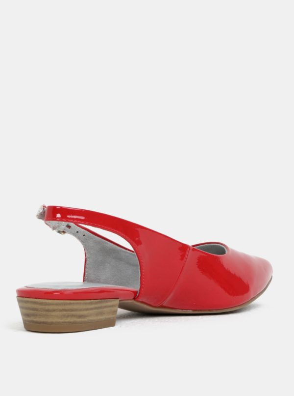 Červené lesklé sandále s plnou špičkou Tamaris