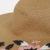 Svetlohnedý klobúk so slamenou výšivkou Dorothy Perkins