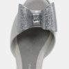 Sivé lesklé sandálky s trblietavou mašľou Zaxy Diva Top