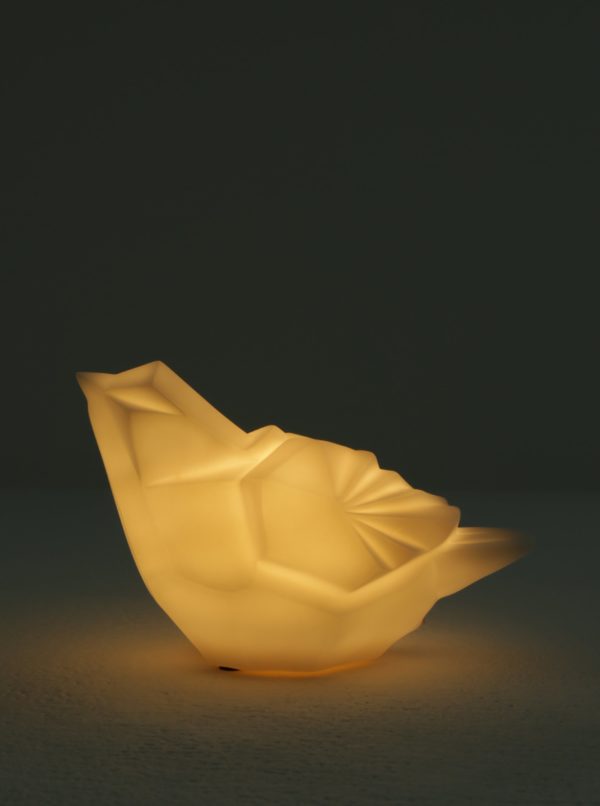 Biela LED lampa v tvare vtáka Disaster