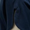 Tmavomodré tričko s odhalenými ramenami Skunkfunk Hamasei