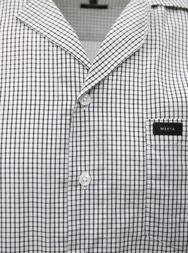 Čierno-biela kockovaná regular fit košeľa Makia