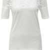 Biele tričko s čipkovým sedlom Jacqueline de Yong Domino