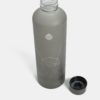 Sklenená fľaša na vodu v sivej farbe EQUA 750 ml