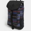 Čierno-modrý vzorovaný batoh Burton 23 l