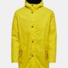 Žltá nepremokavá bunda s kapucňou ONLY & SONS
