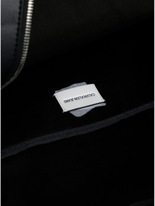 Čierny pánsky batoh Calvin Klein Jeans