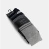 Balenie piatich párov pánskych ponožiek v tmavomodrej farbe M&Co