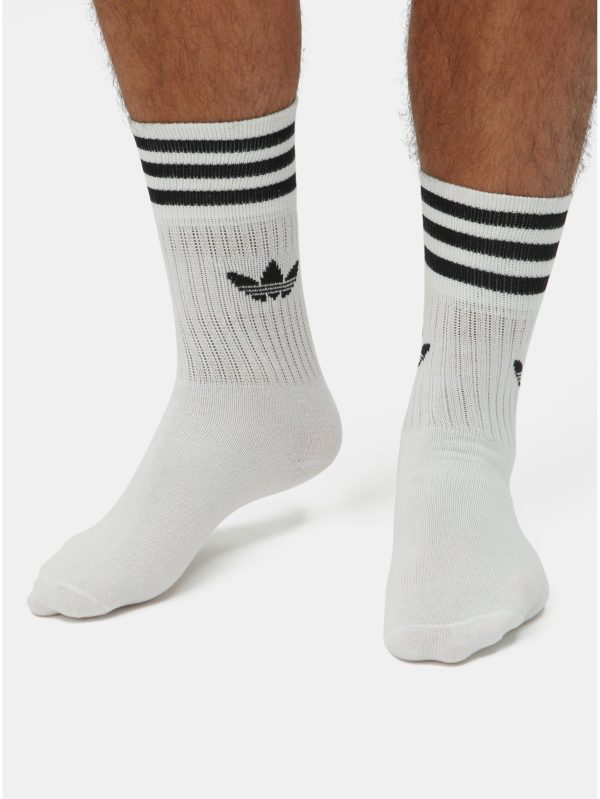 Balenie troch párov bielych ponožiek adidas Originals