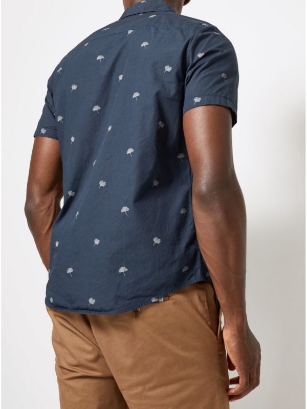 Tmavomodrá vzorovaná košeľa Burton Menswear London