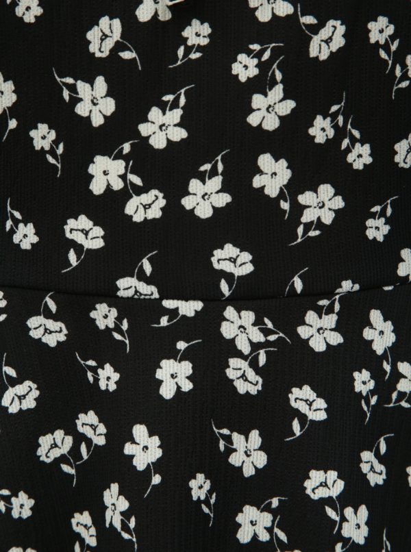 Čierna kvetovaná blúzka Dorothy Perkins