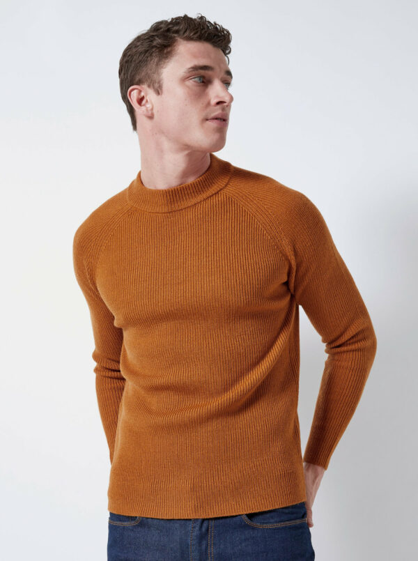 Hnedý basic sveter Burton Menswear London