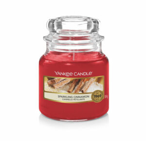 Yankee Candle vonná svíčka Sparkling Cinnamon Classic malý