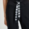Tepláky pre ženy DKNY - čierna
