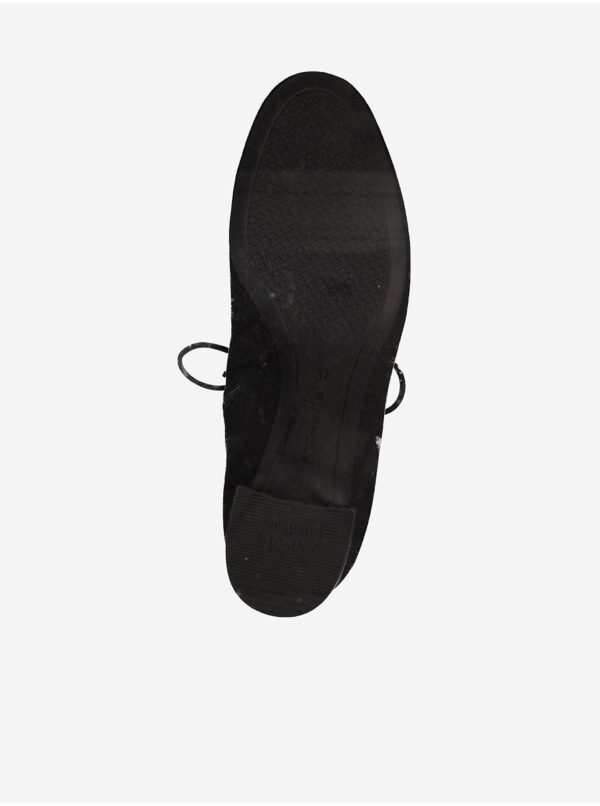 Čierne členkové topánky na podpätku v semišovej úprave Tamaris
