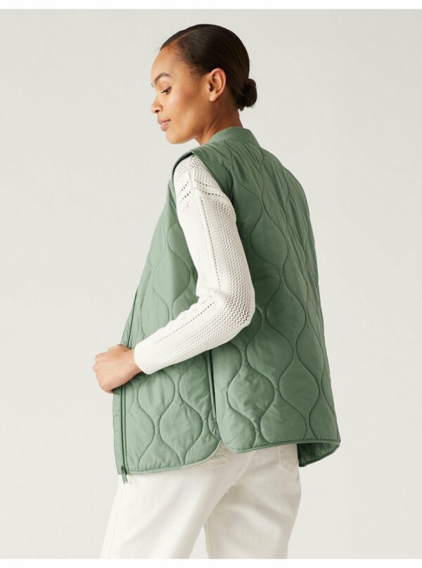 Svetlo zelená dámska ľahká prešívaná vesta Marks & Spencer