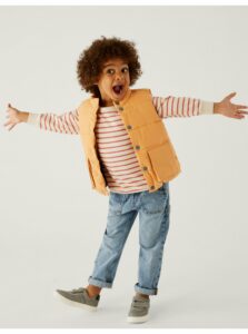 Oranžová detská vesta s technológiou Stormwear™ Marks & Spencer