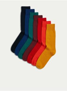 Sada siedmich párov pánskych ponožiek v žltej, oranžovej, červenej, vínovej, zelenej, modrej a čiernej farbe Marks & Spencer Cool & Fresh™